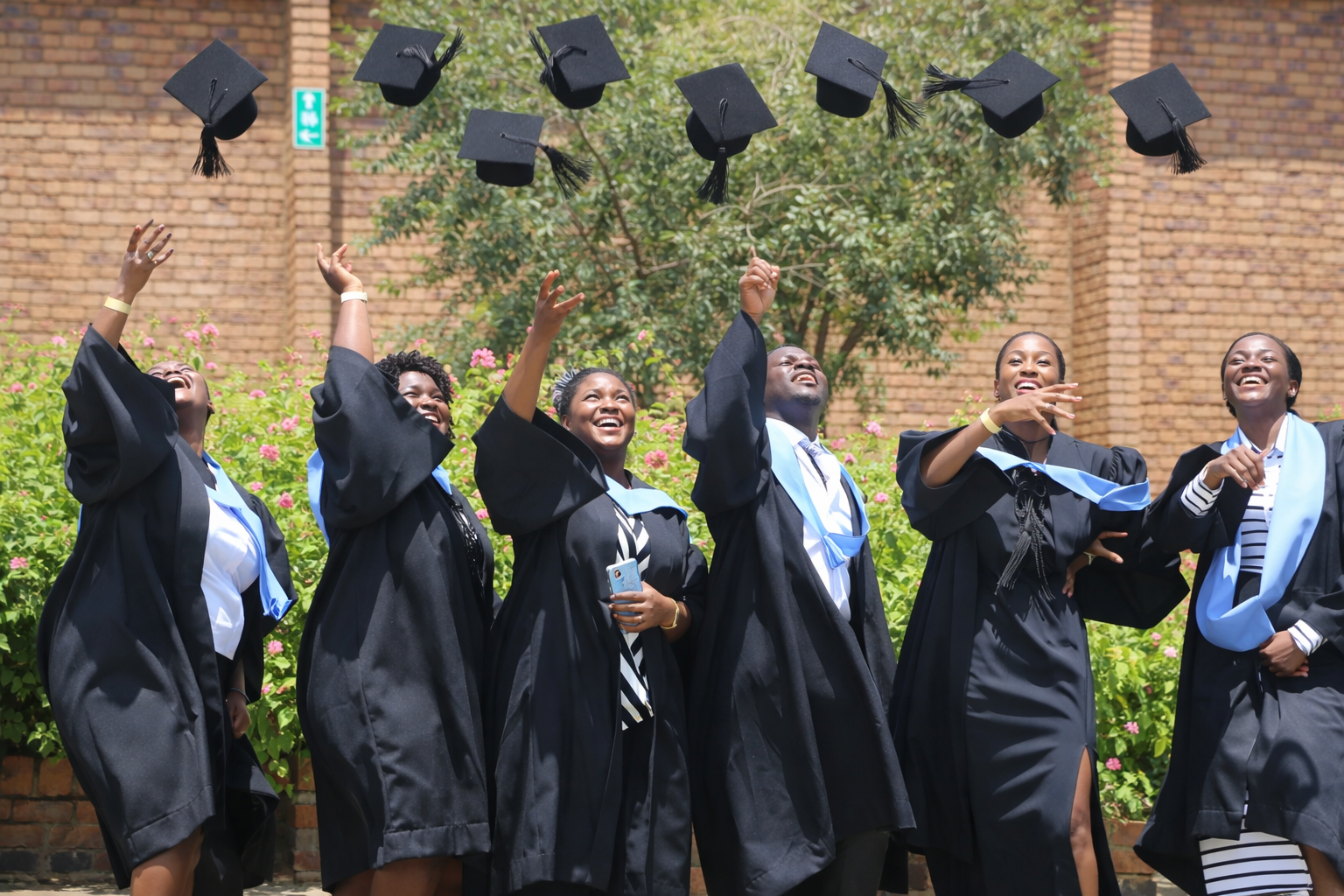Khuphulanani Graduates Celebrating